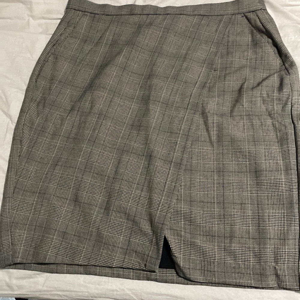 Women’s Skirt Brand New.